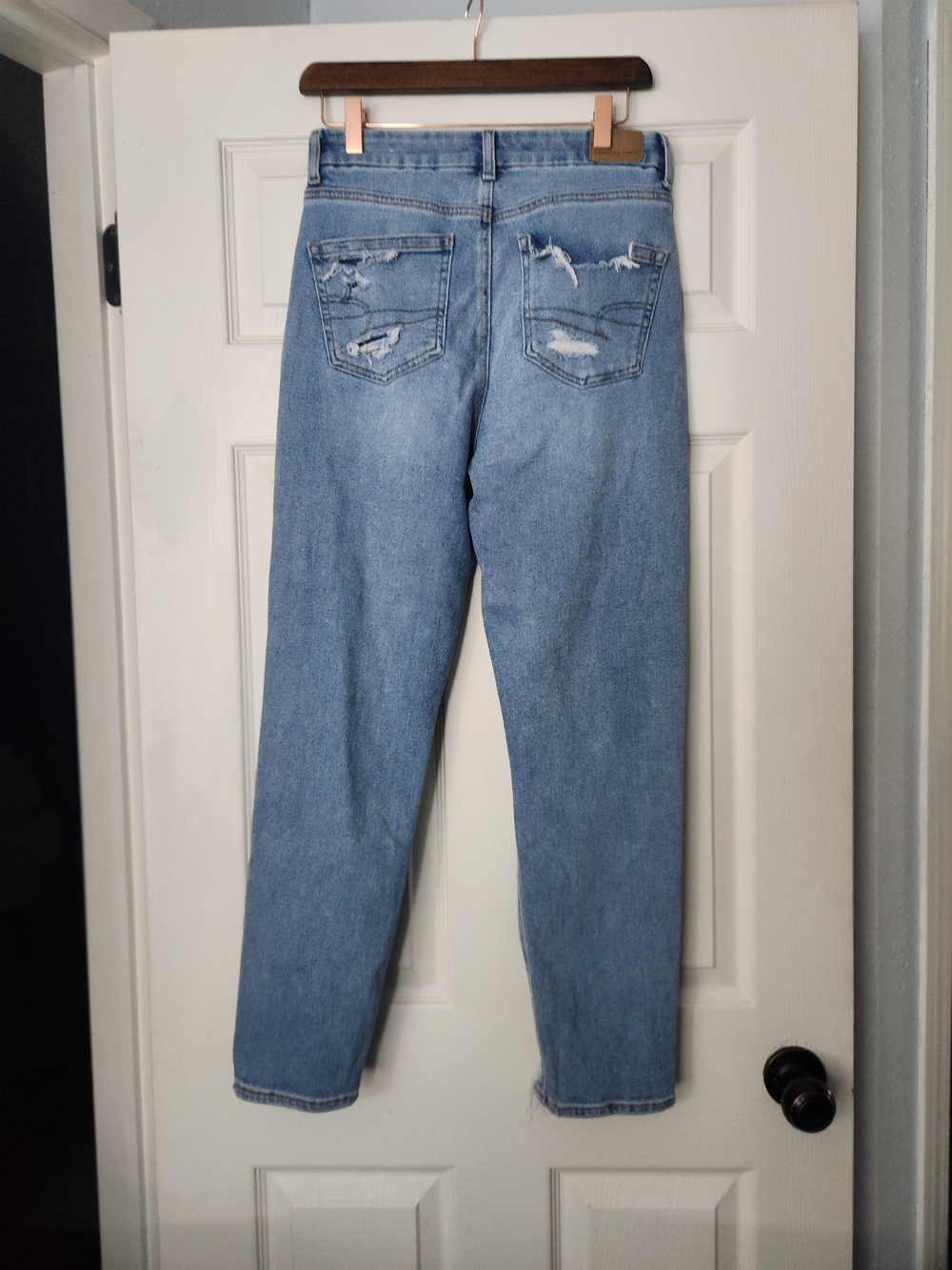 American Eagle Outfitters Medium Blue Distressed Boyfriend Jeans